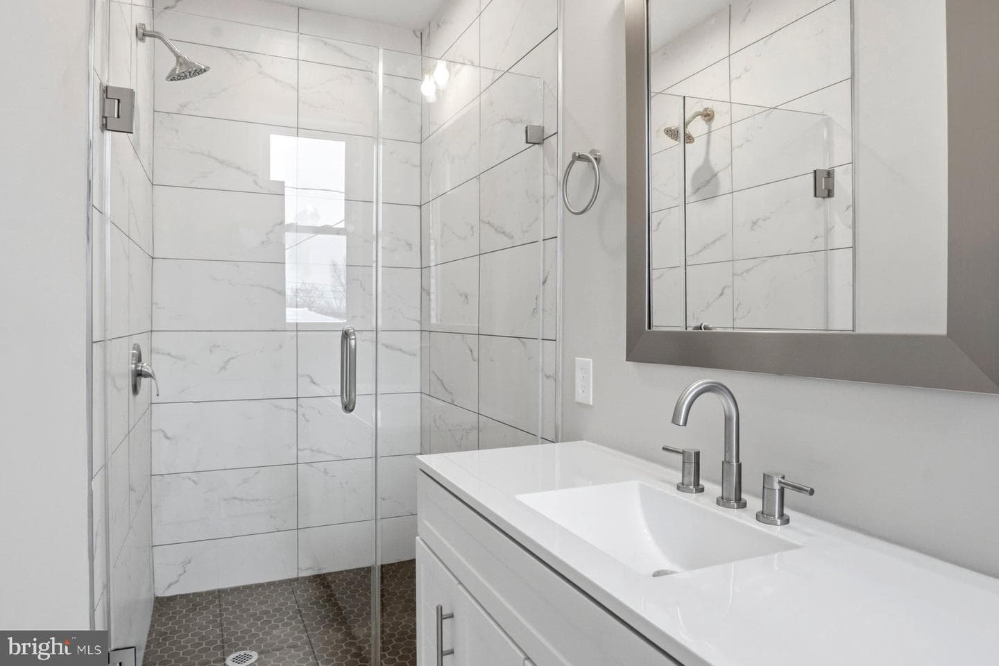1028 N Fulton Avenue photo 17