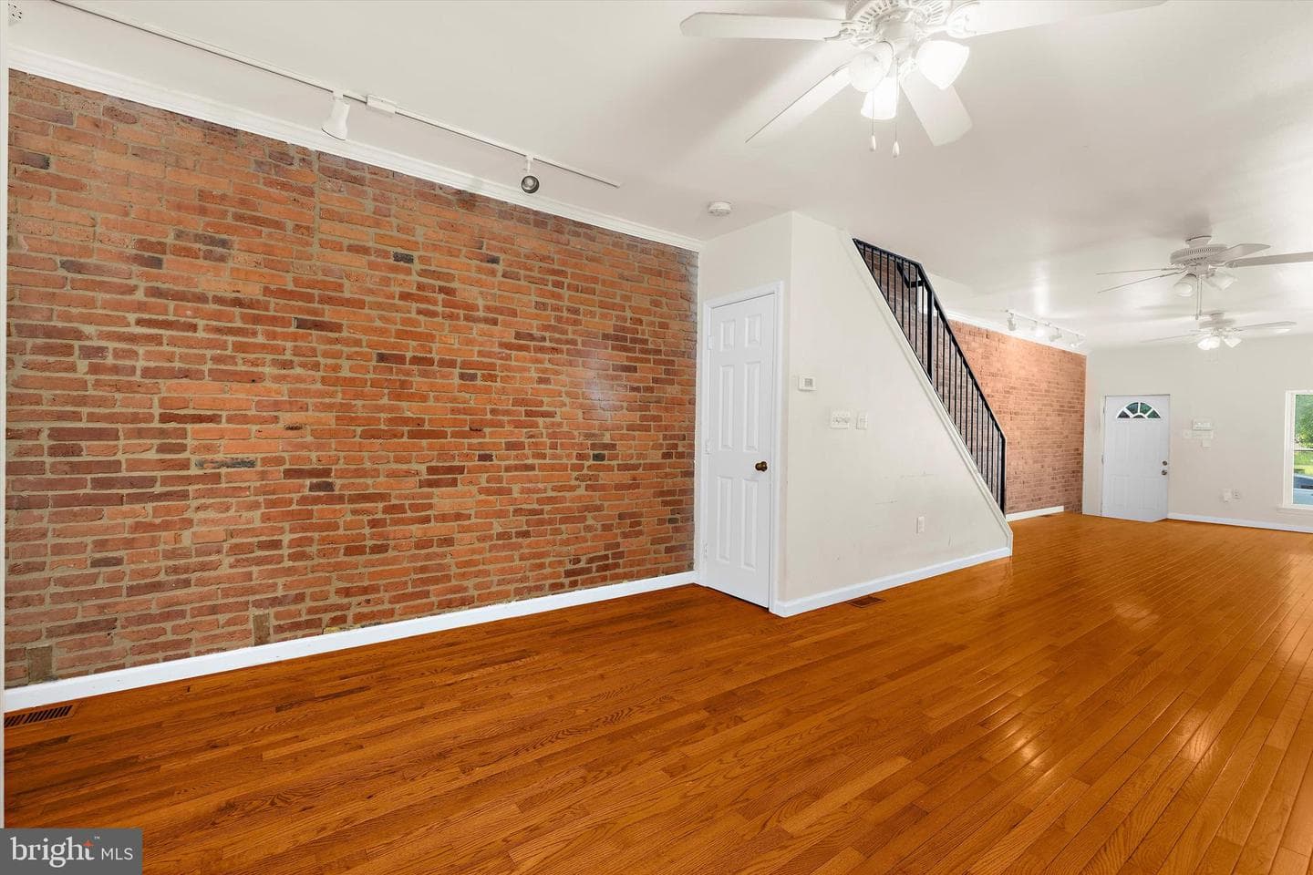 1407 Mchenry Street photo 12