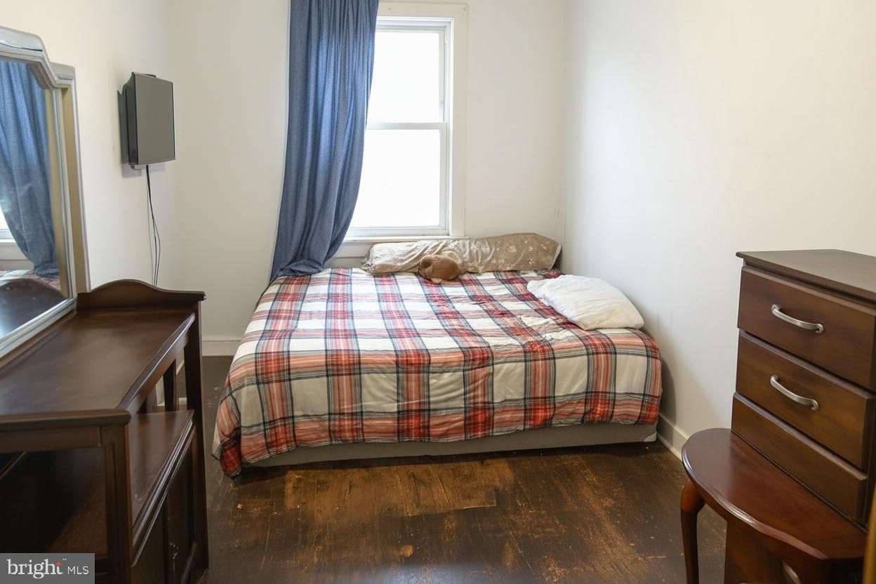 3928 8th Street photo 4