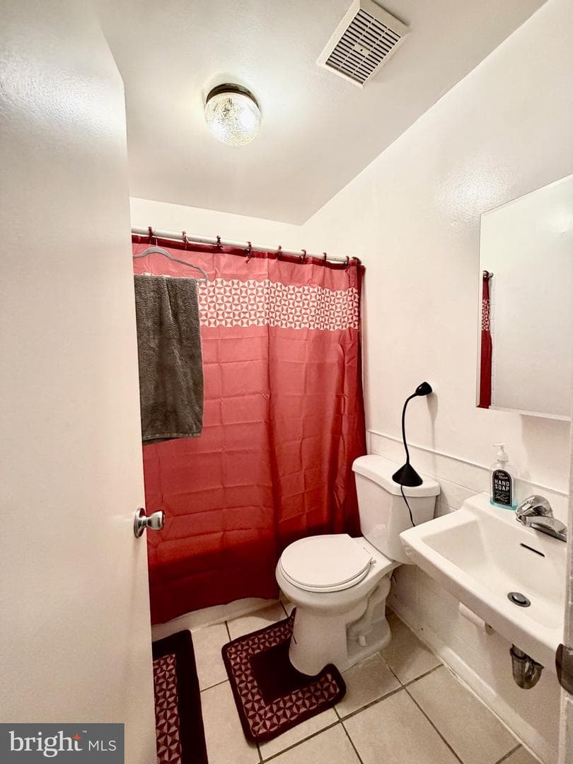 2811 Harlem Avenue photo 8