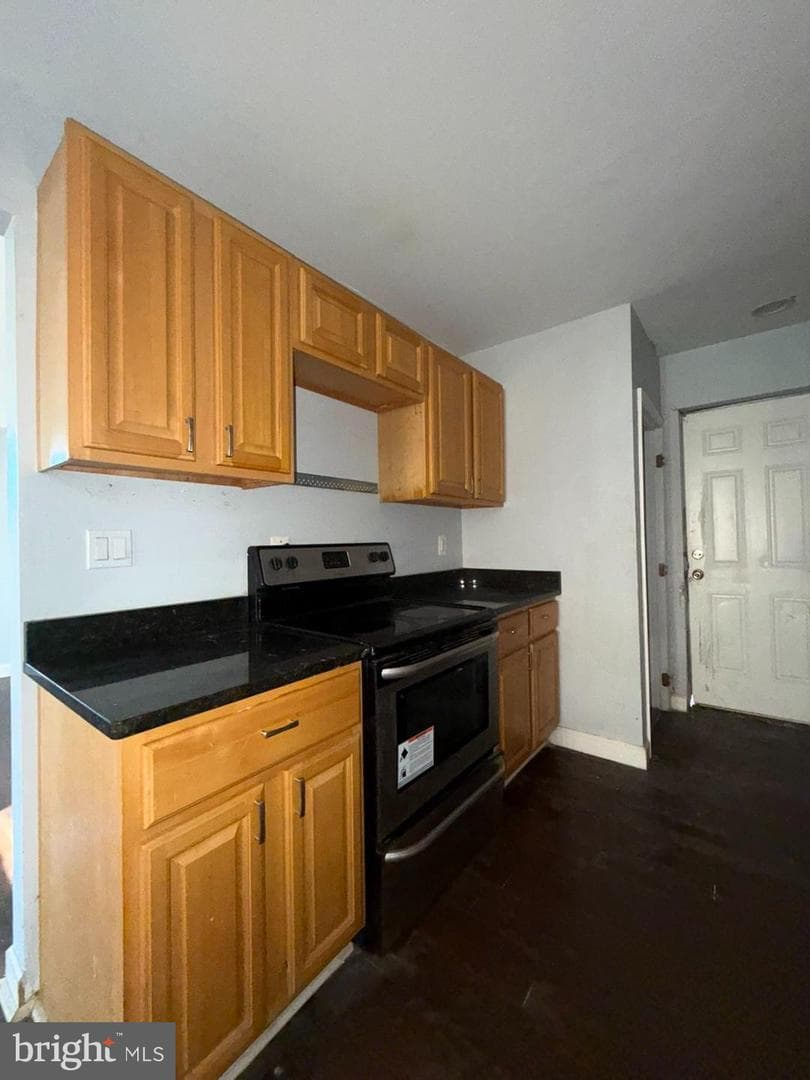 3830 Brooklyn Avenue photo 10