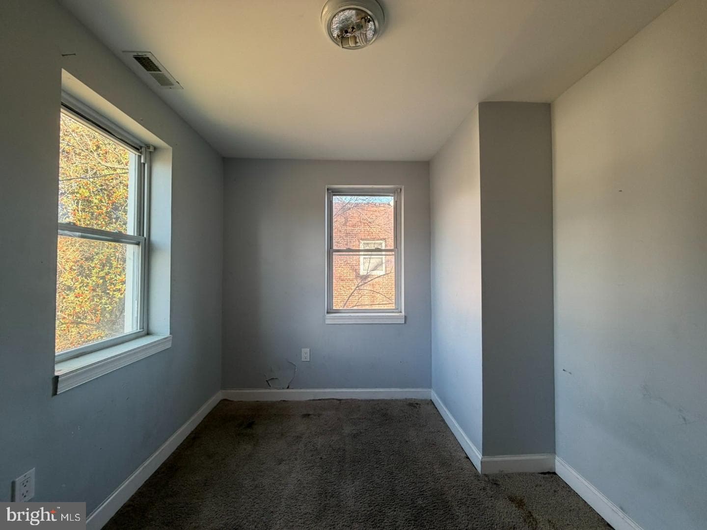 3830 Brooklyn Avenue photo 28