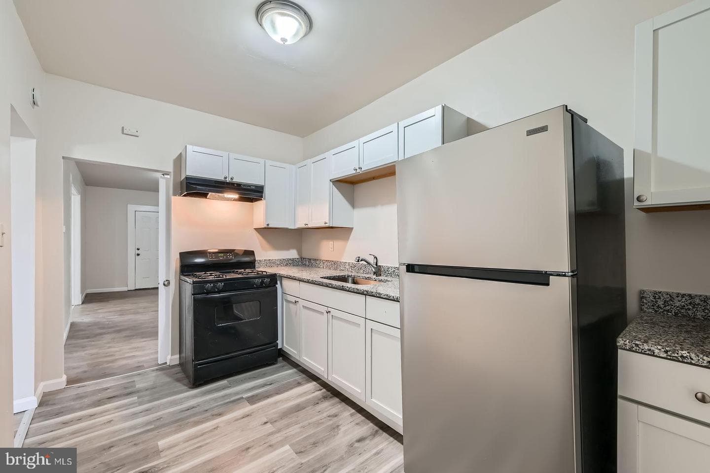 118 N Hilton Street photo 13