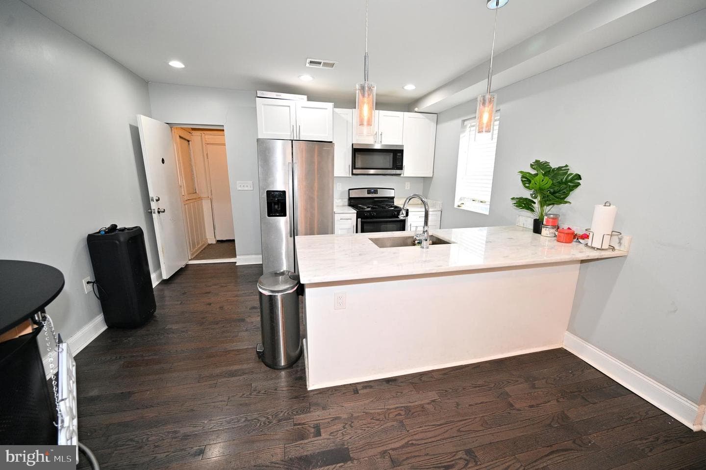 3700 Flowerton Road photo 10