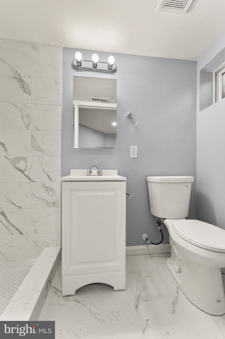 4527 Northwood photo 26