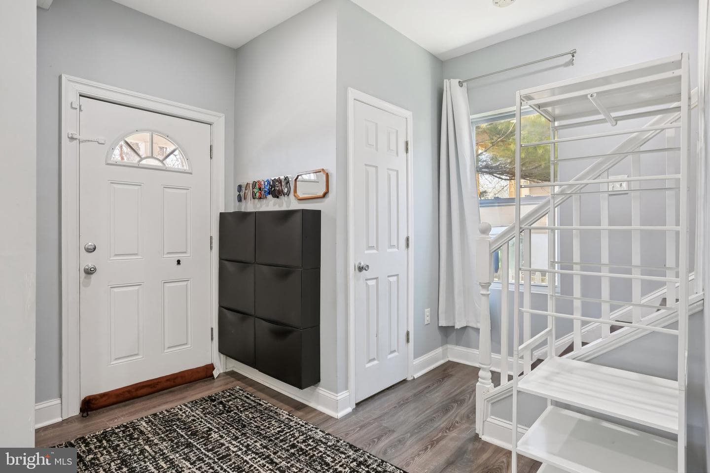3814 Pinewood Avenue photo 6