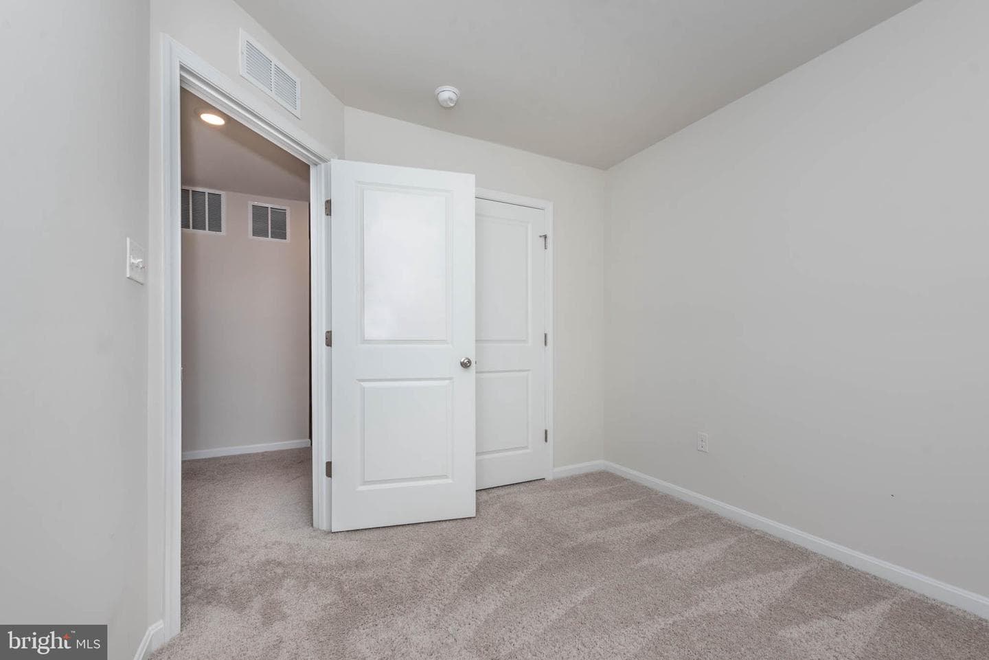 4318 Laplata Avenue photo 22