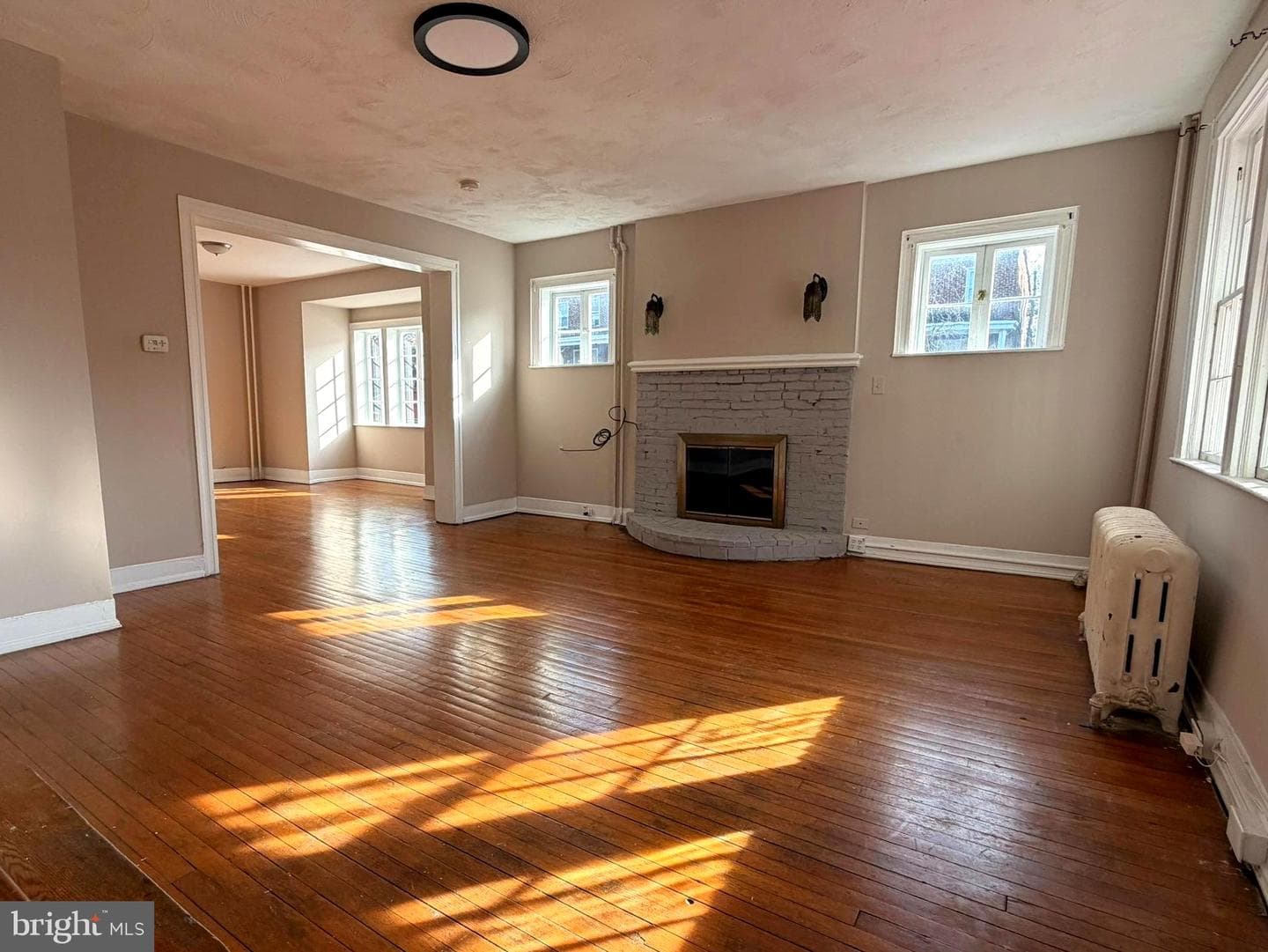 36 York Ct photo 7