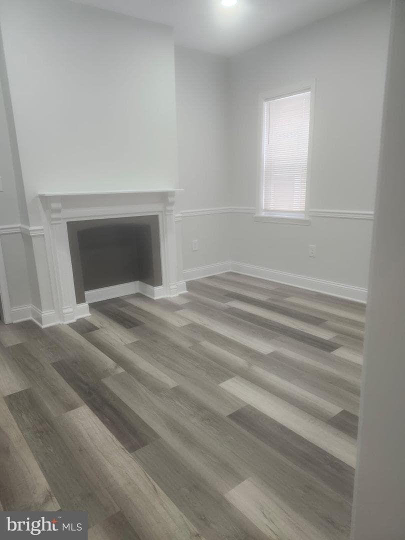 203 S Loudon Avenue photo 6
