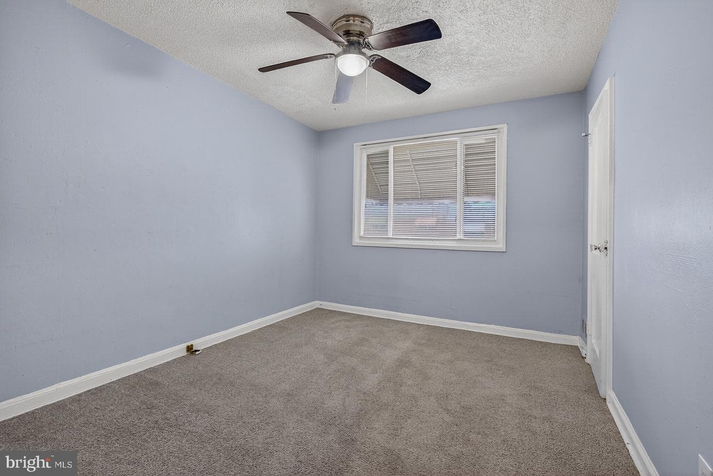4103 Colborne Rd photo 11