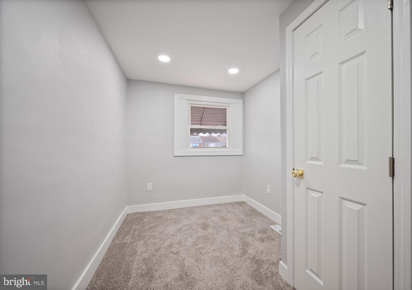 2119 Ashburton Street photo 10