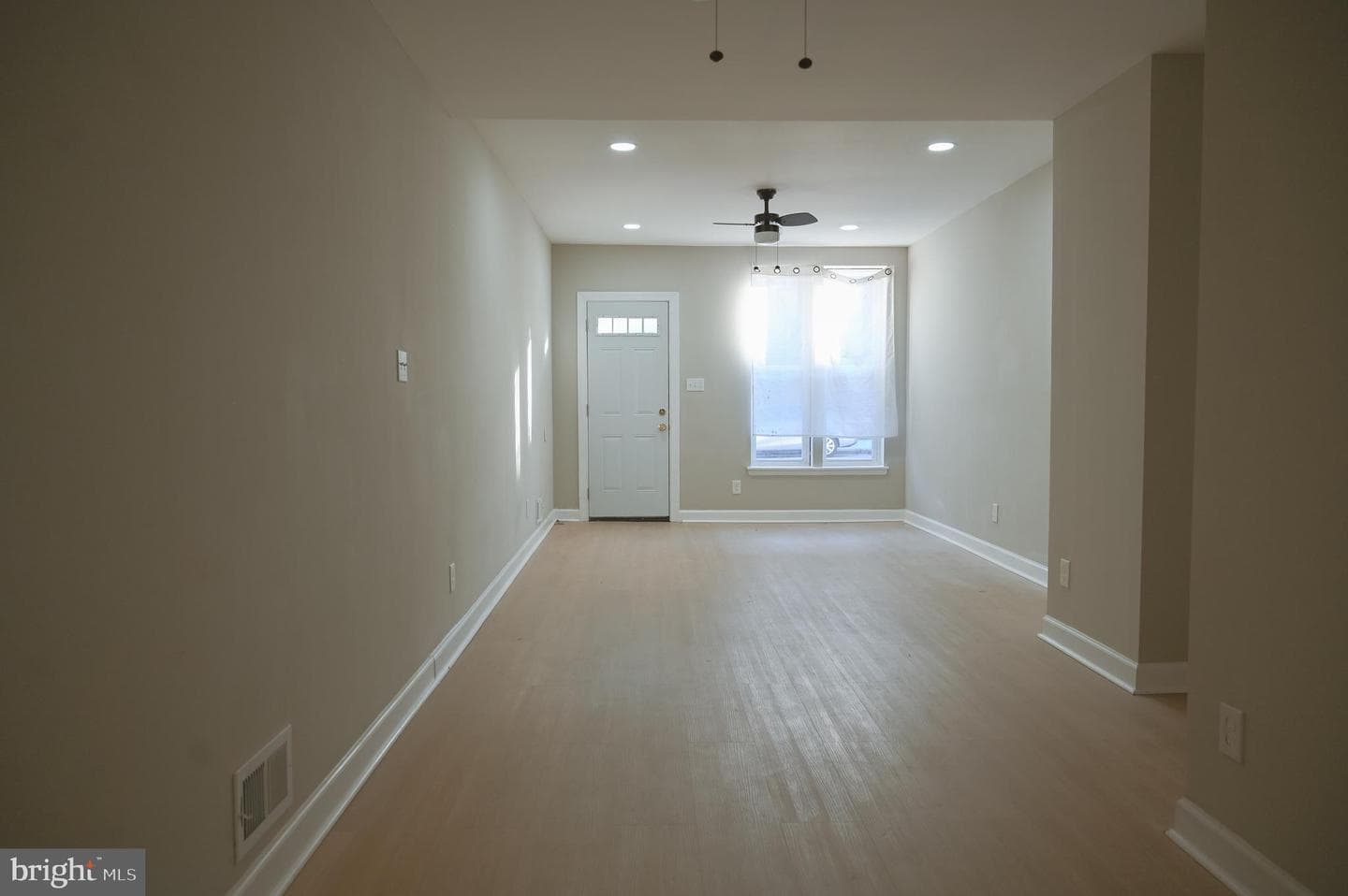 2214 E Fayette Street photo 5
