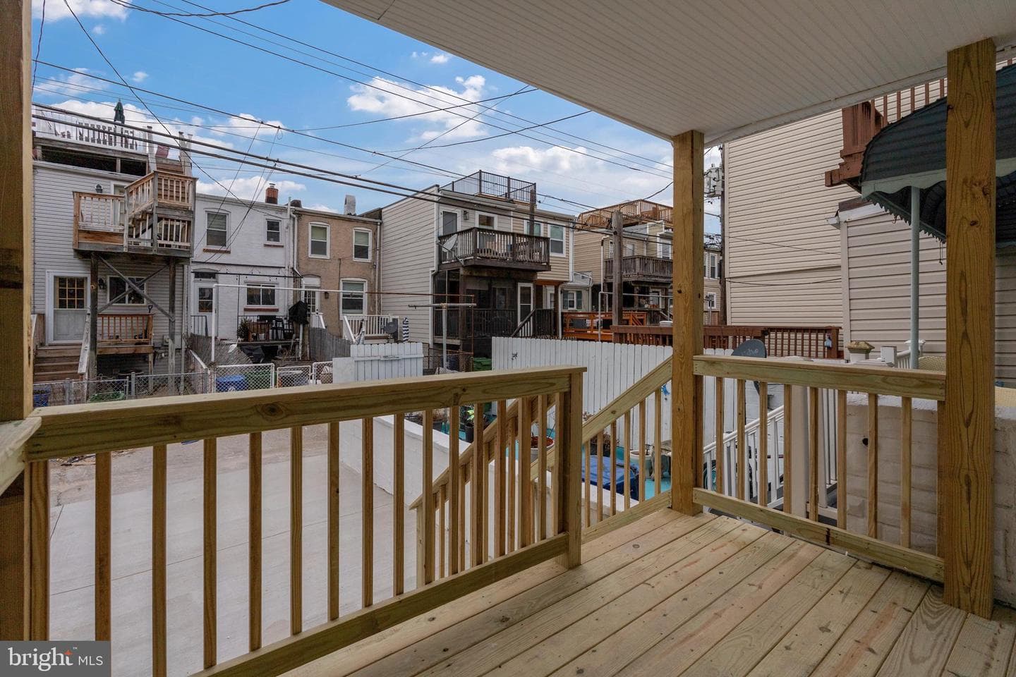 1352 Andre Street photo 39