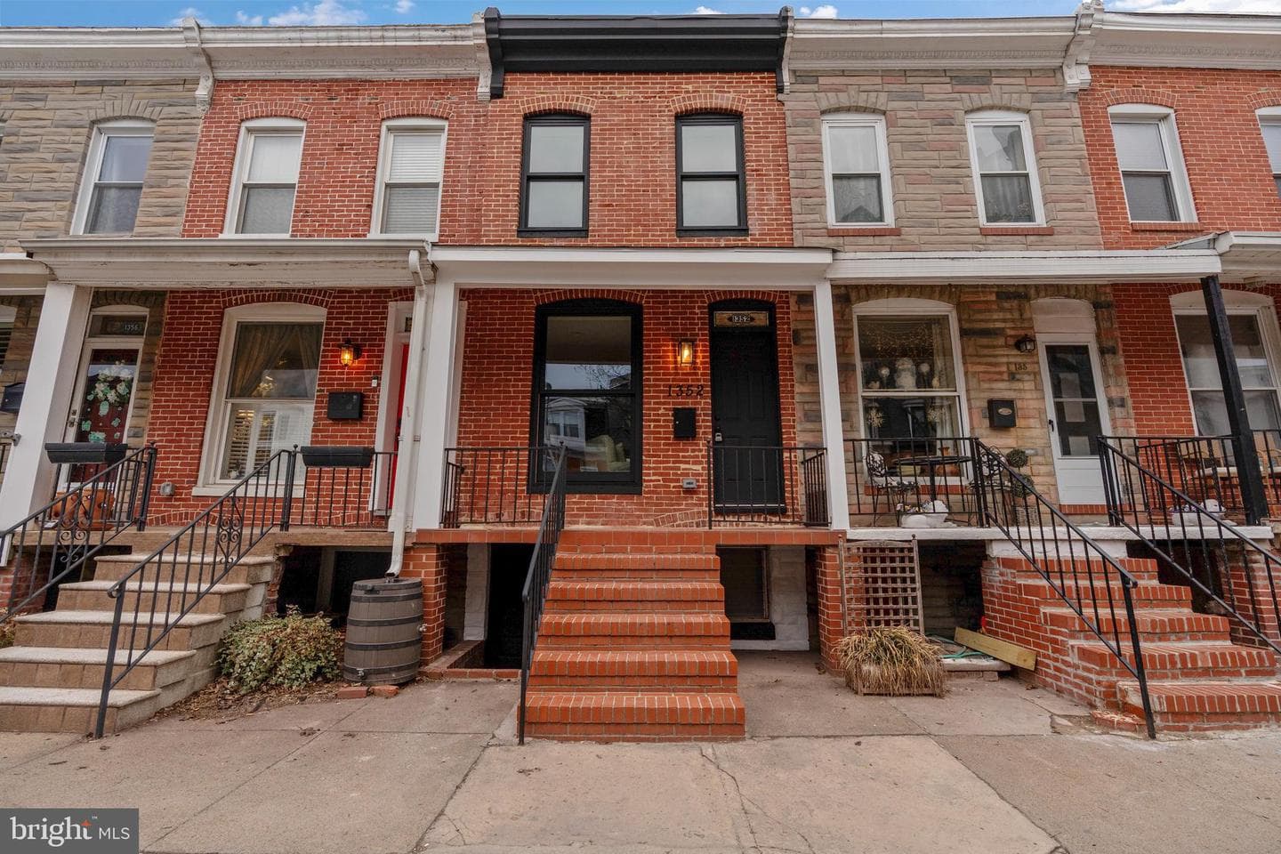 1352 Andre Street photo 49