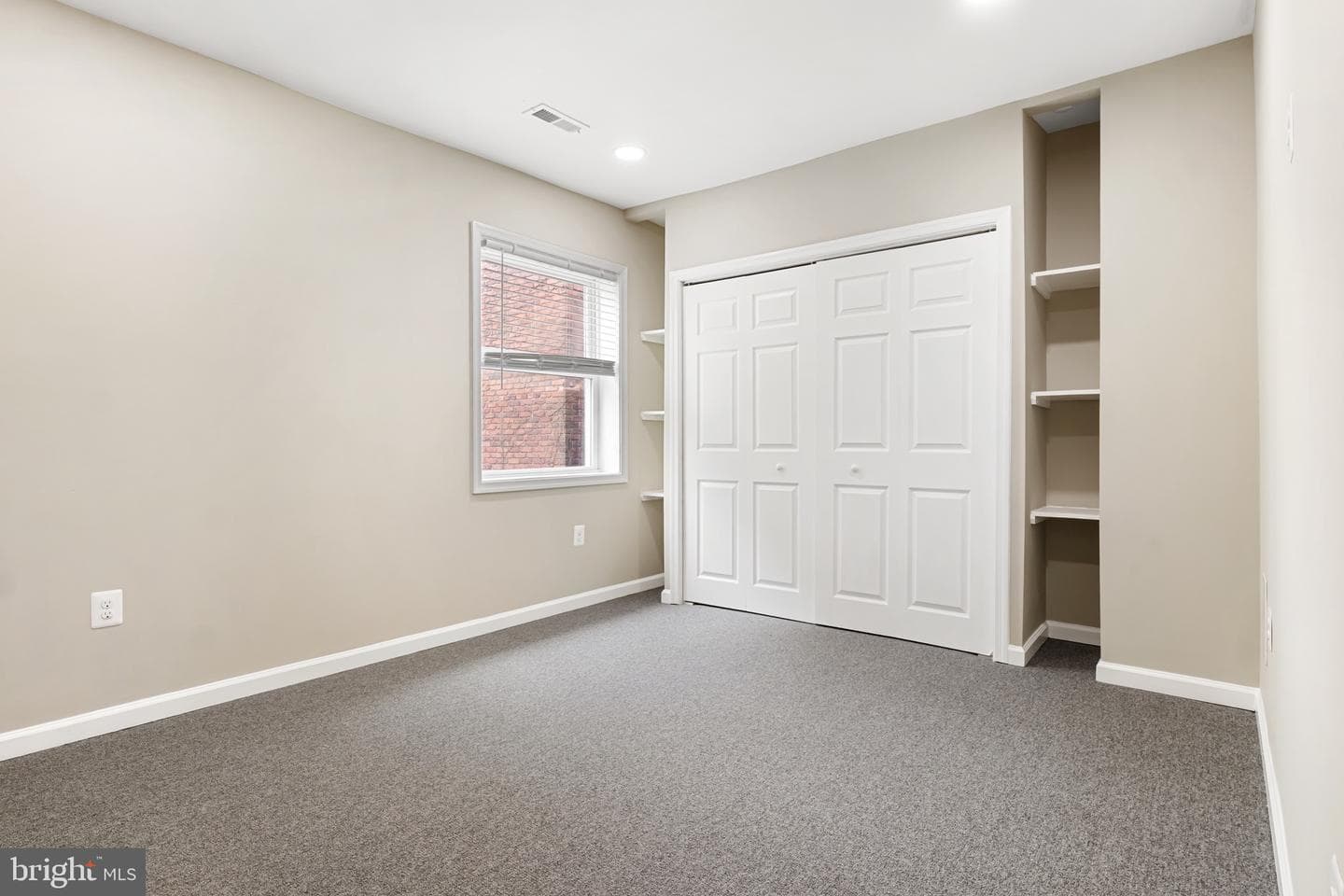 2233 Homewood Avenue photo 16