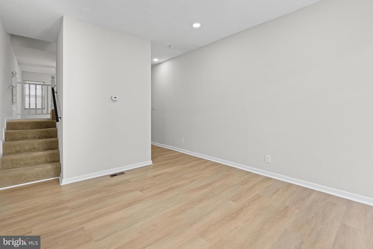 2828 Woodbrook Avenue photo 14