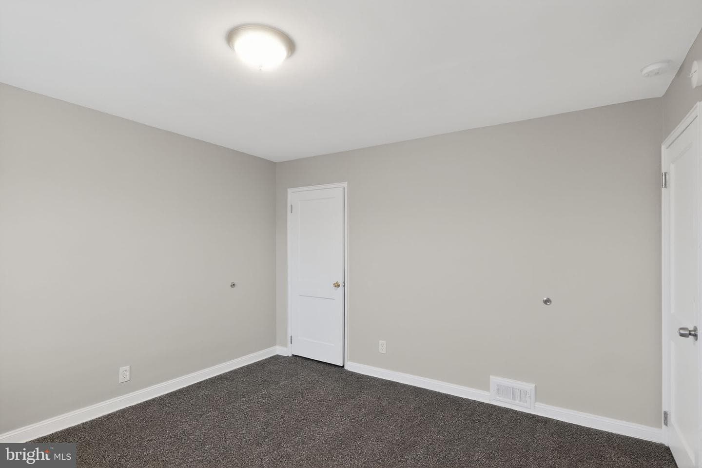 2018 Winford Road photo 13