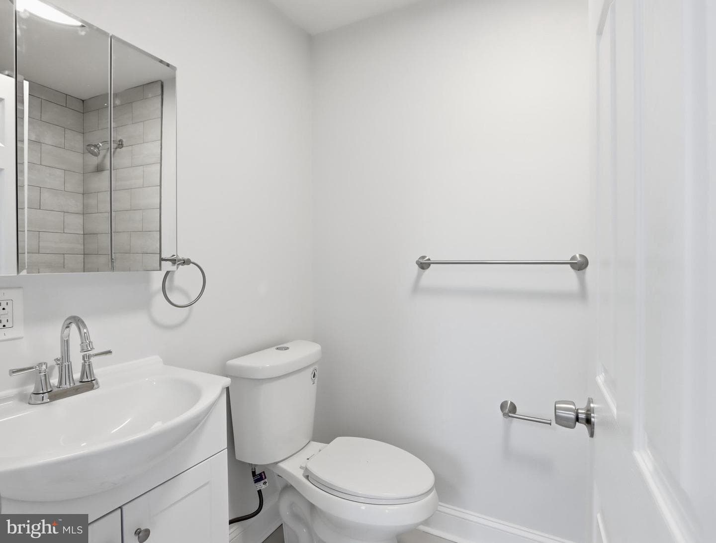 932 E 41st Street photo 27
