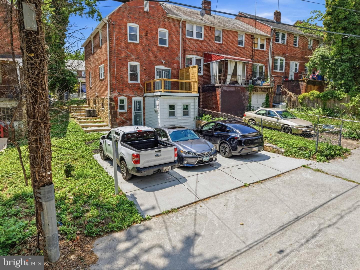 932 E 41st Street photo 8