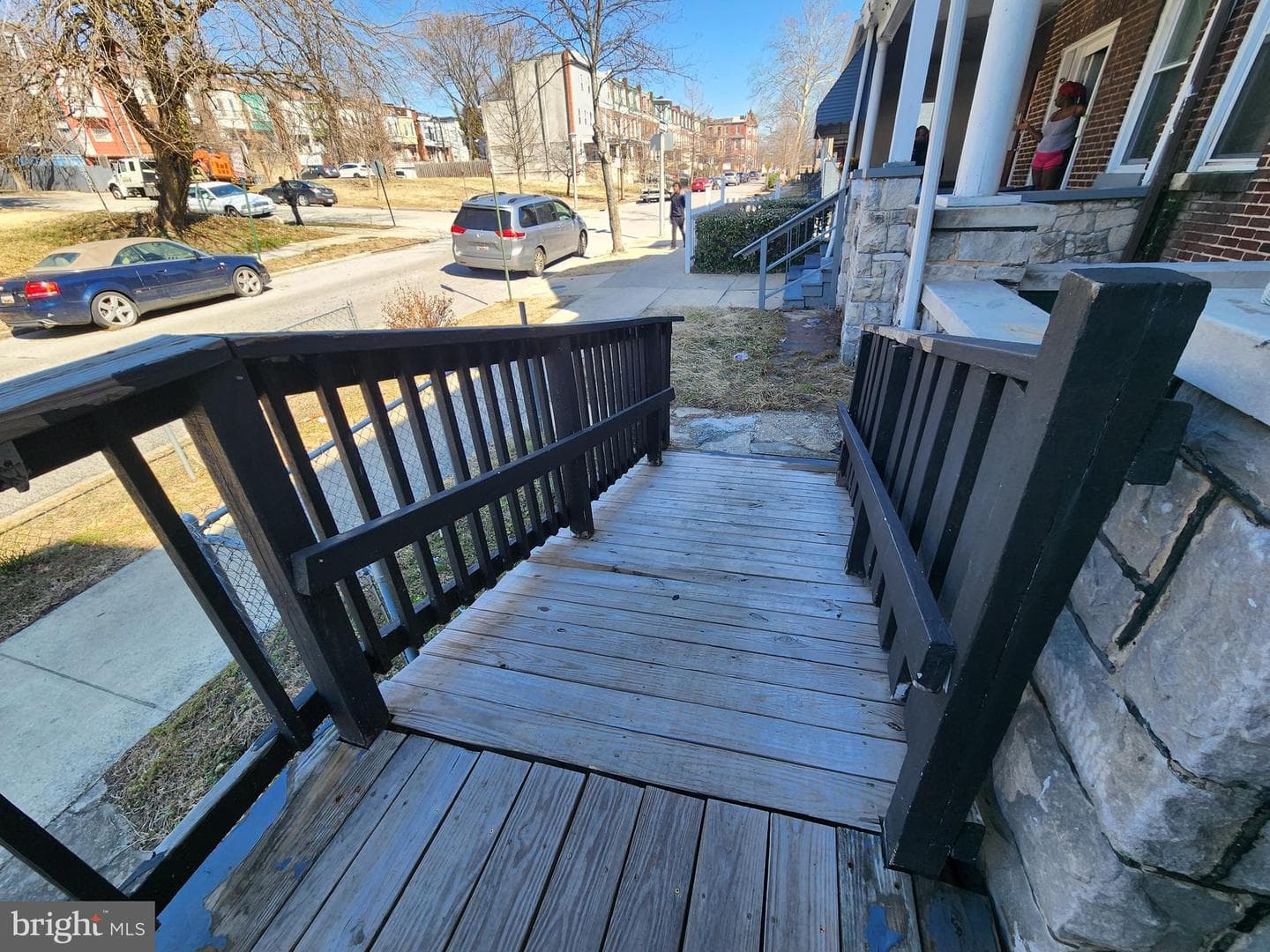 2217 Bryant Avenue photo 3