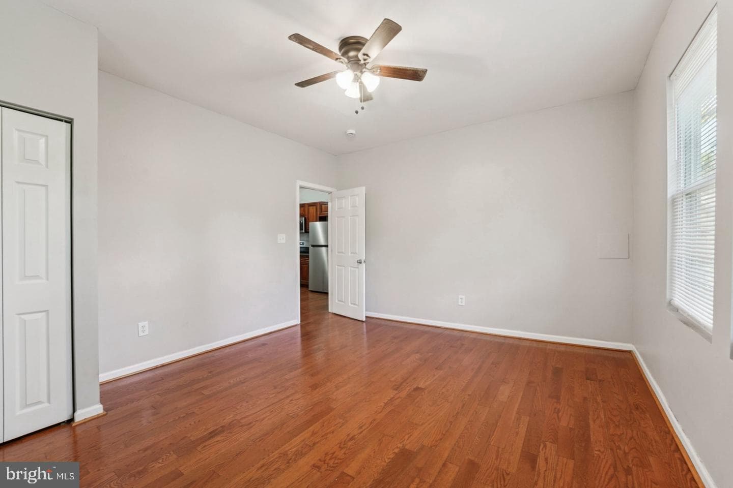 4511 Prospect Circle photo 12