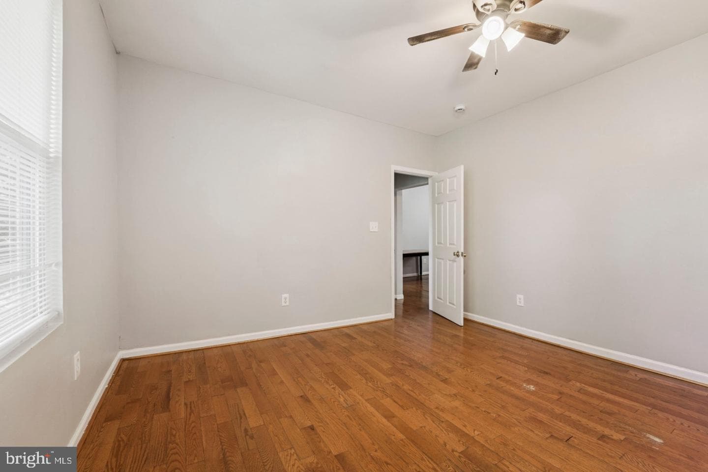 4511 Prospect Circle photo 20
