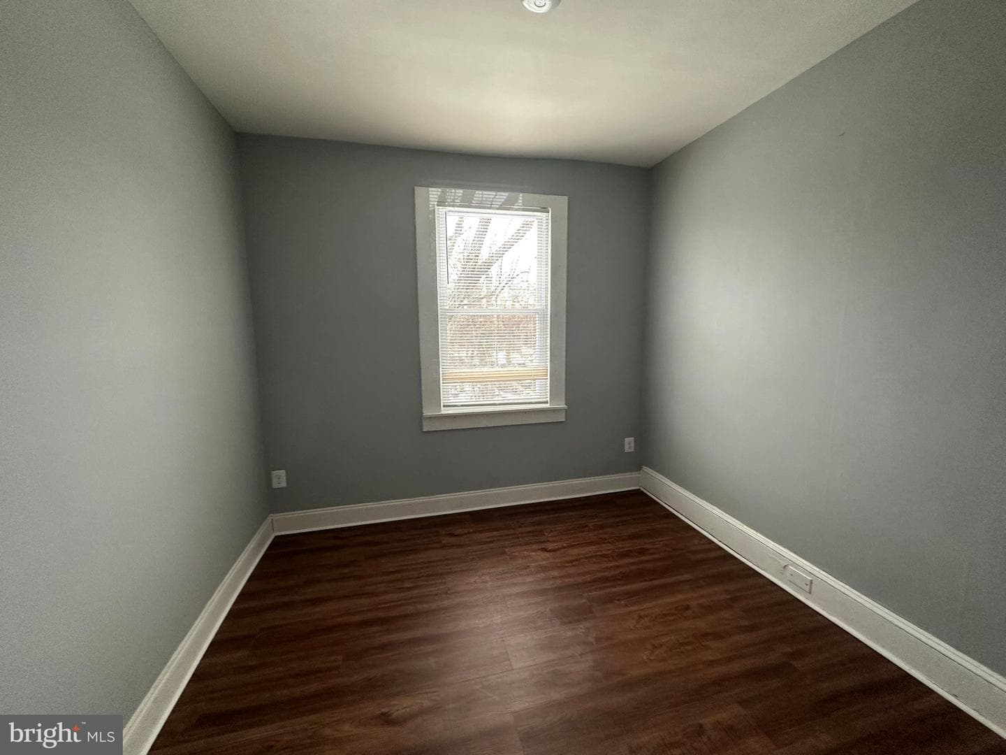 2806 Violet Avenue photo 4
