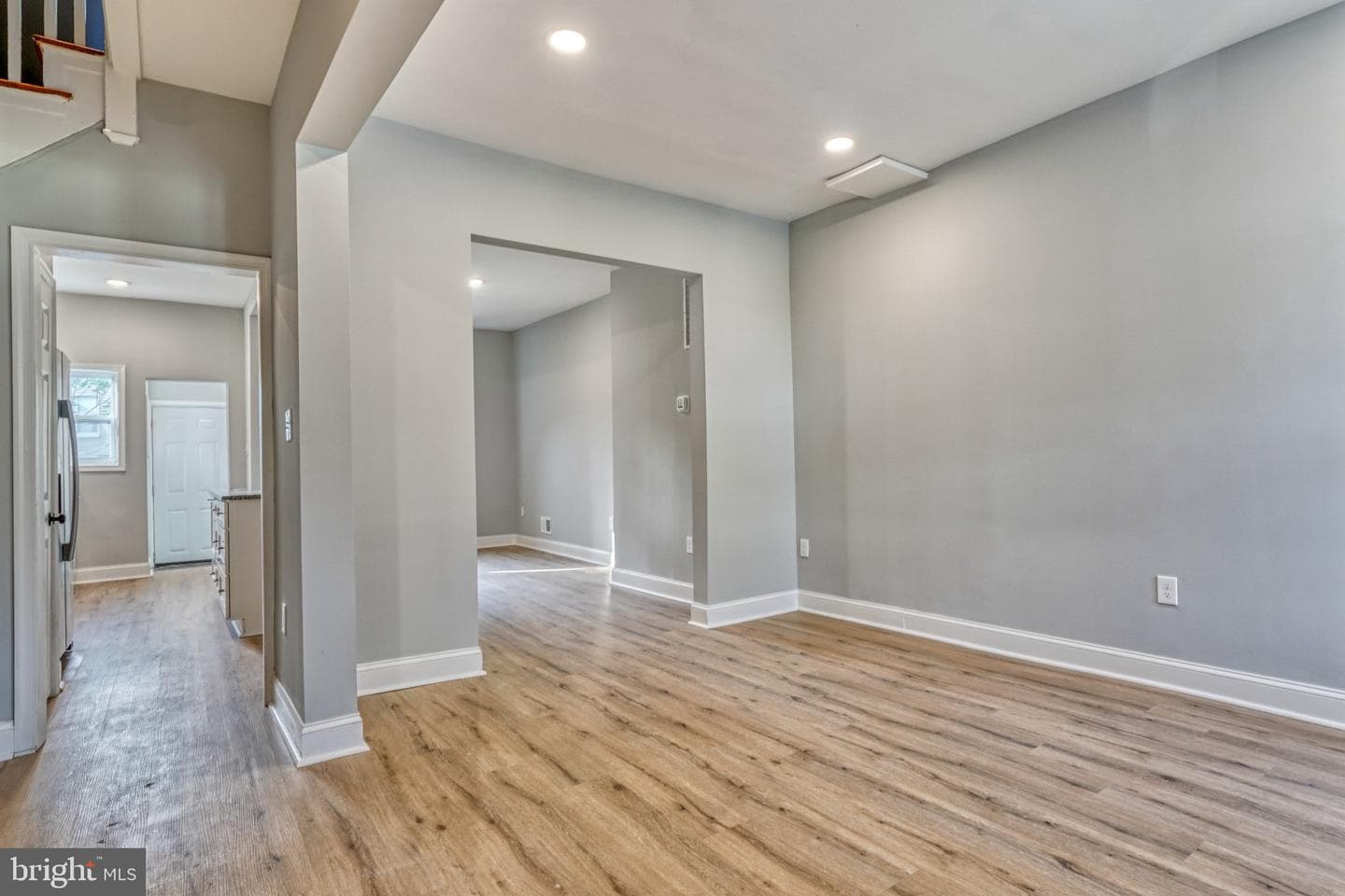 2631 Loyola Northway photo 17
