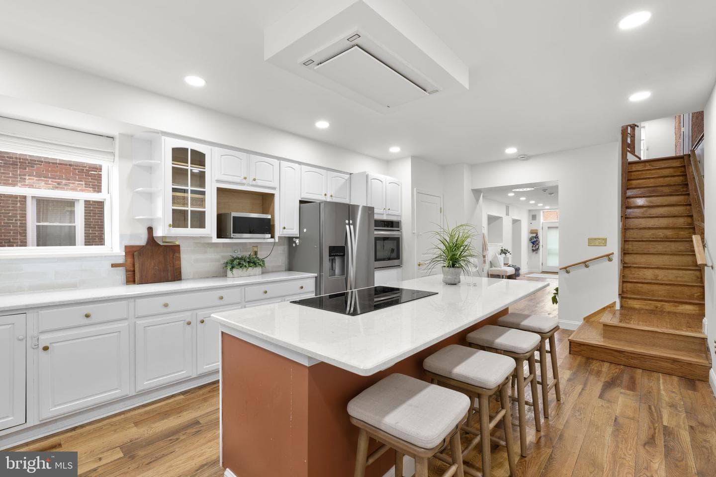 2219 Essex Street photo 13