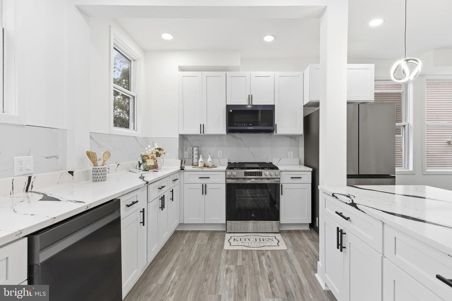 4013 Carlisle Avenue photo 11
