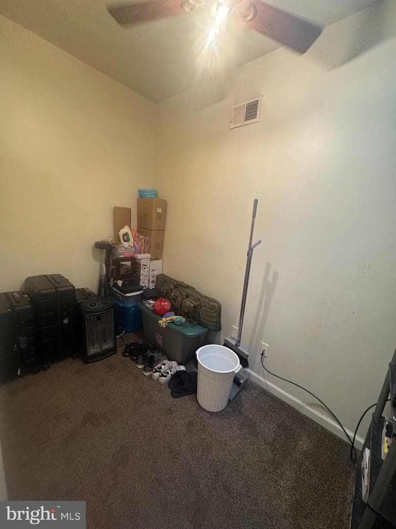 2404 E Madison Street photo 8
