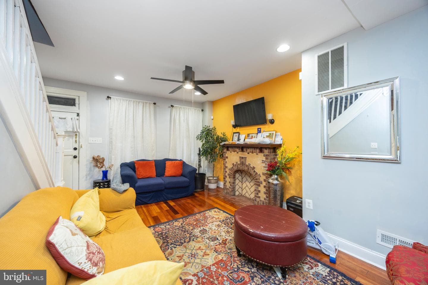30 N Ellamont Street photo 5