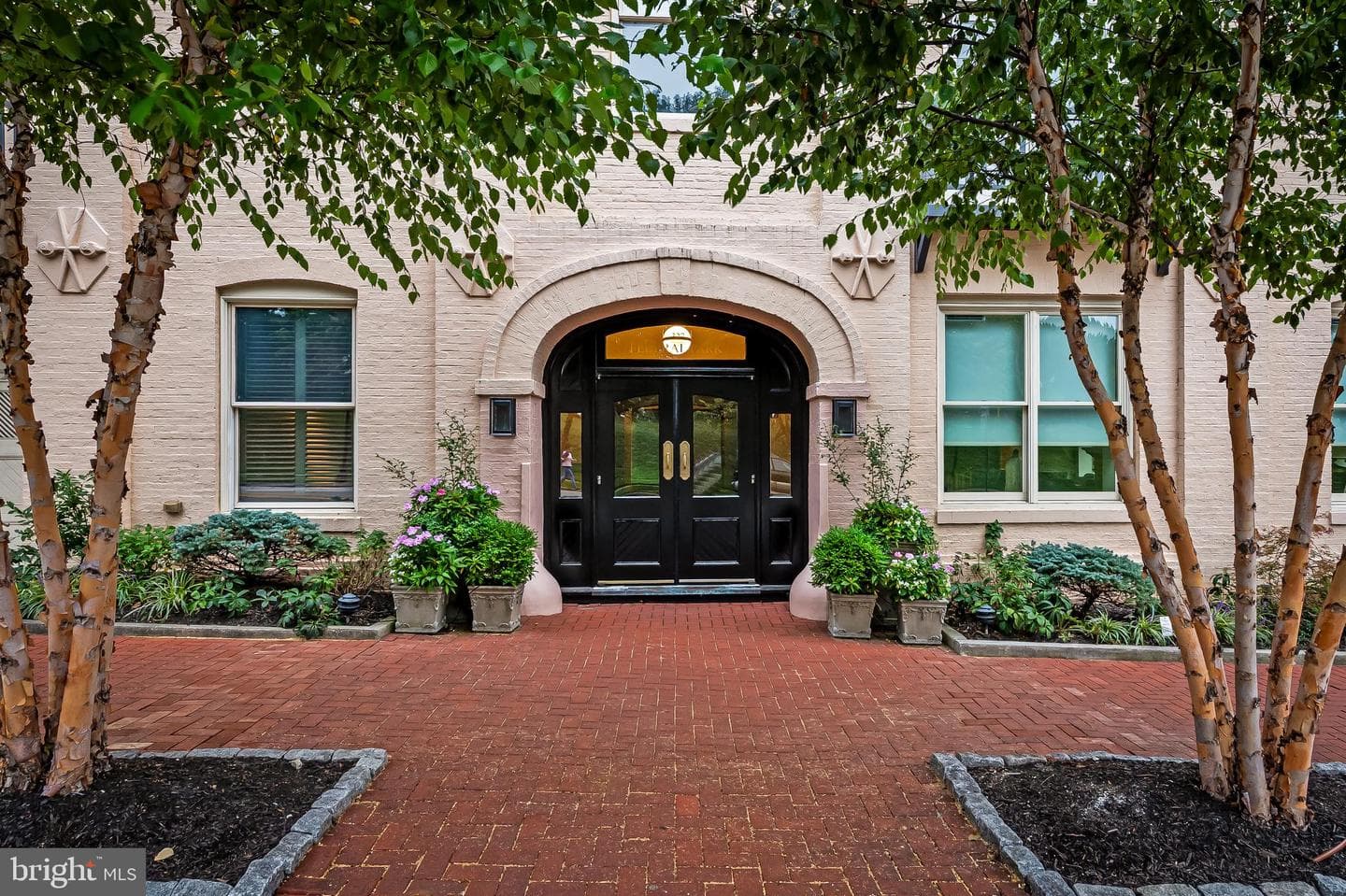 327 Warren Avenue #j, Baltimore