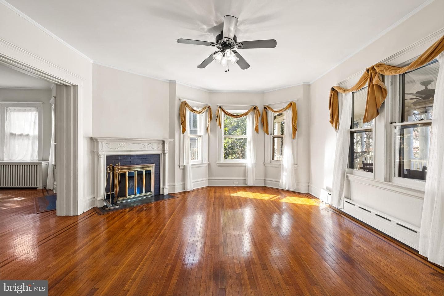 225 Hawthorne Road photo 15