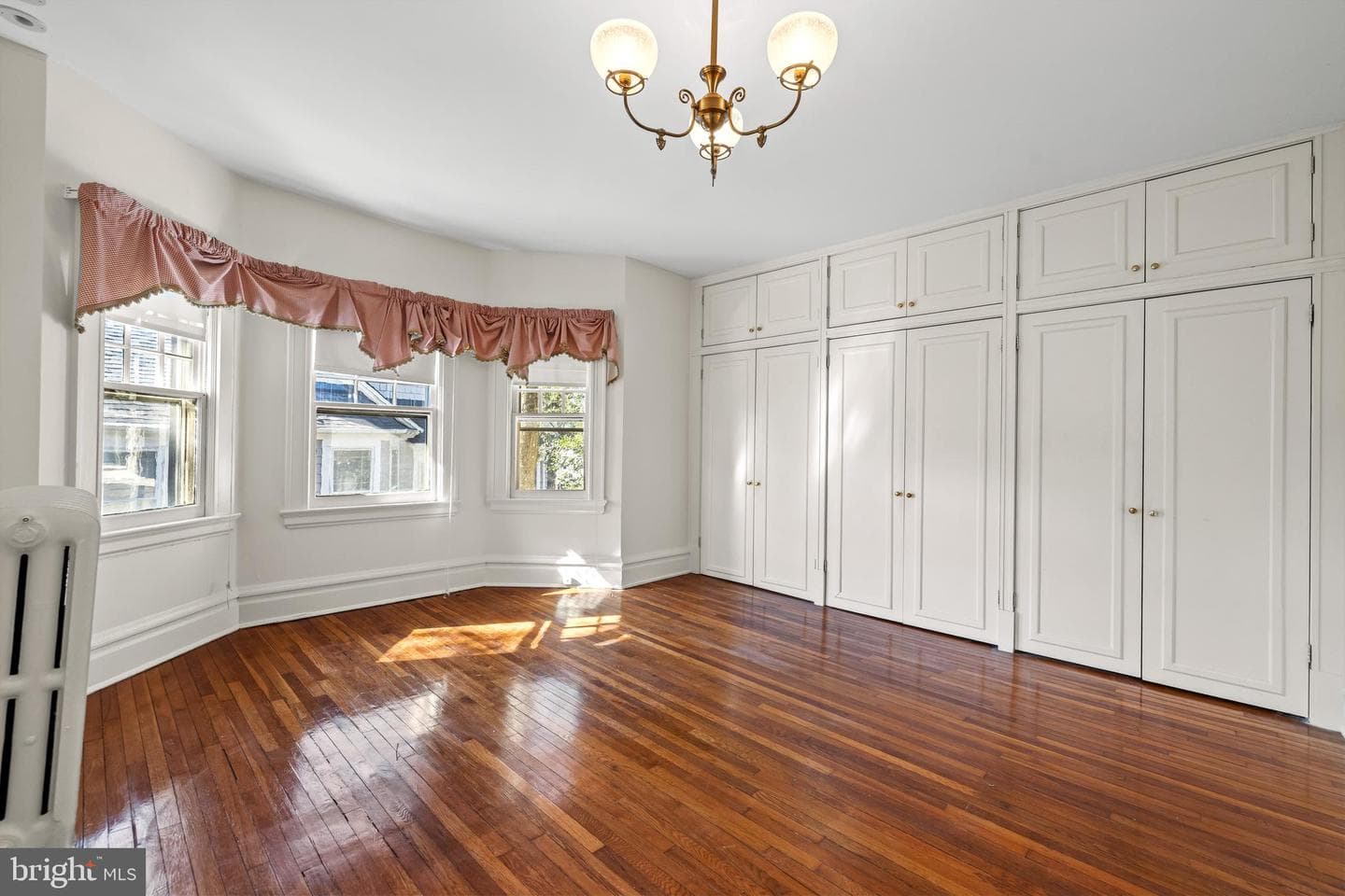 225 Hawthorne Road photo 40