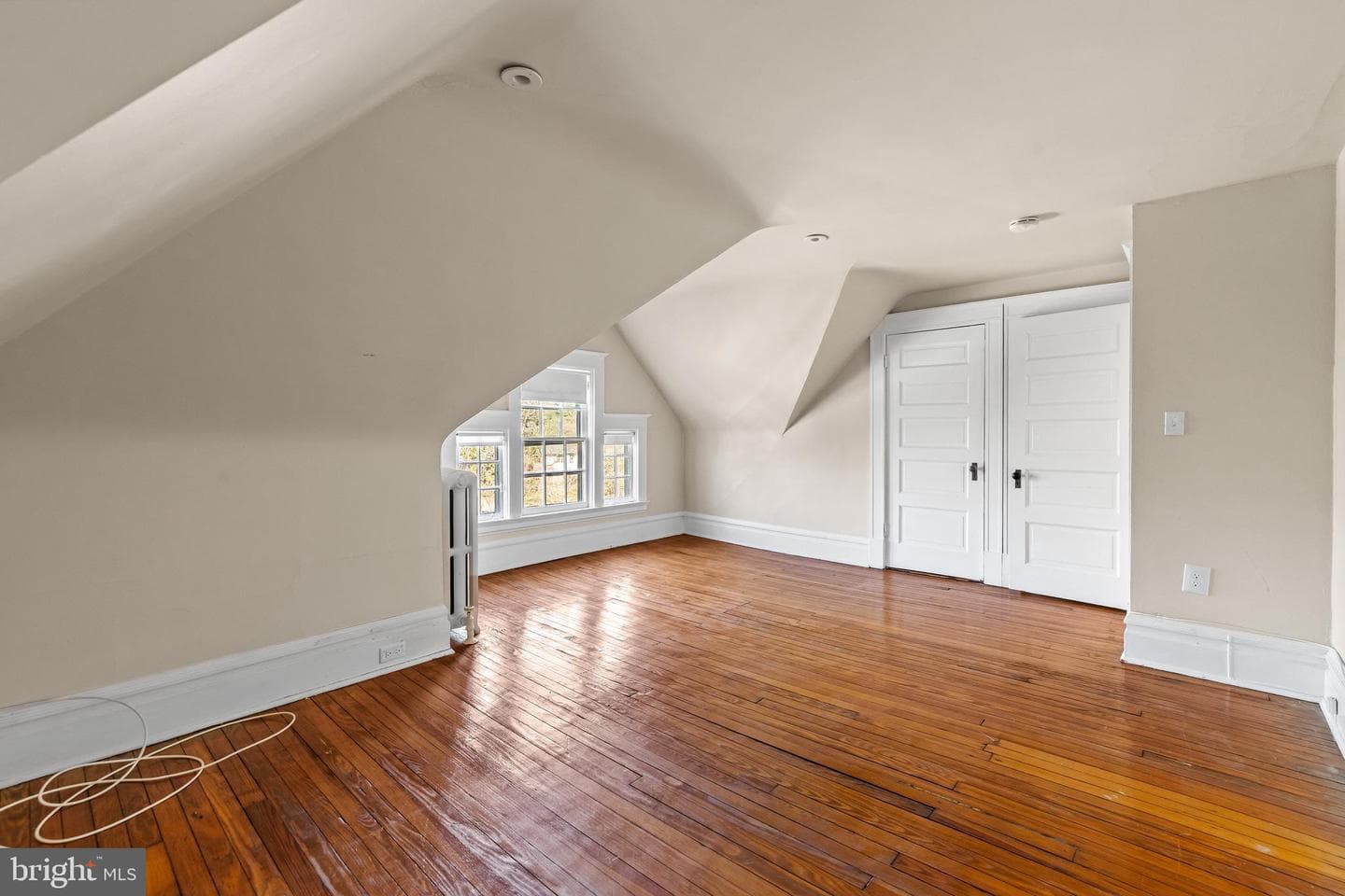 225 Hawthorne Road photo 54