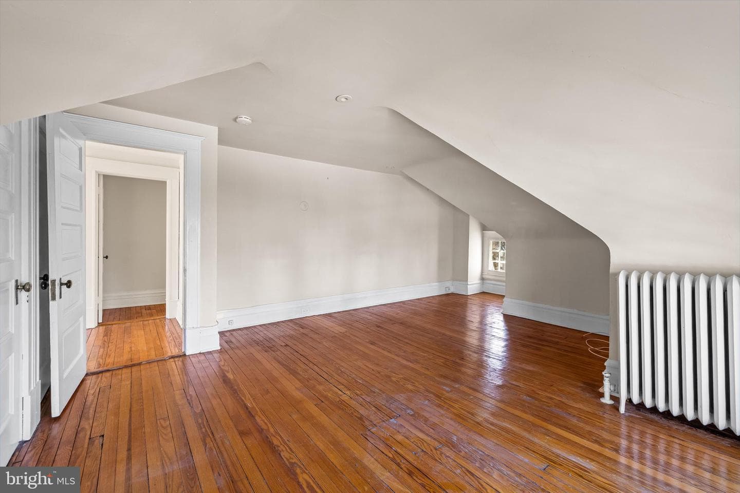 225 Hawthorne Road photo 55