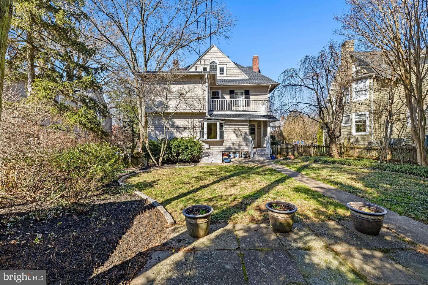 225 Hawthorne Road photo 69