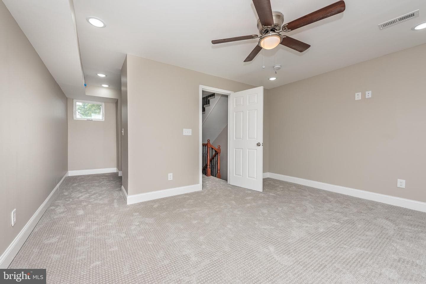 1068 W Fayette Street photo 14