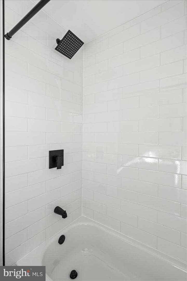 1526 Wadsworth Way photo 21