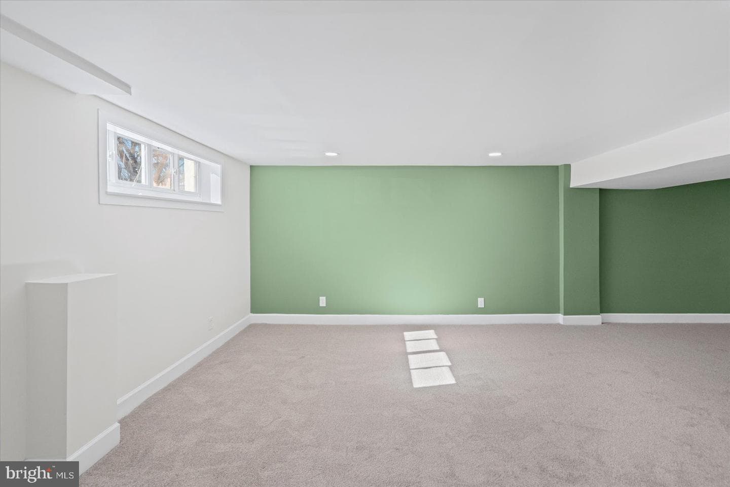 1526 Wadsworth Way photo 27