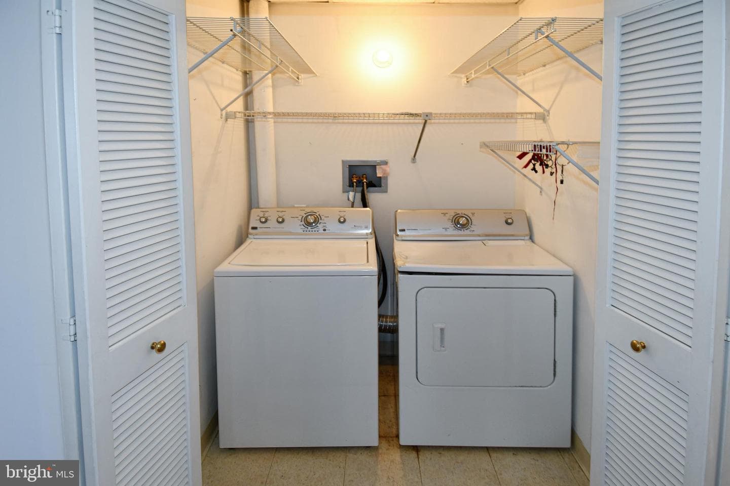 10 E Lee Street #809 photo 21