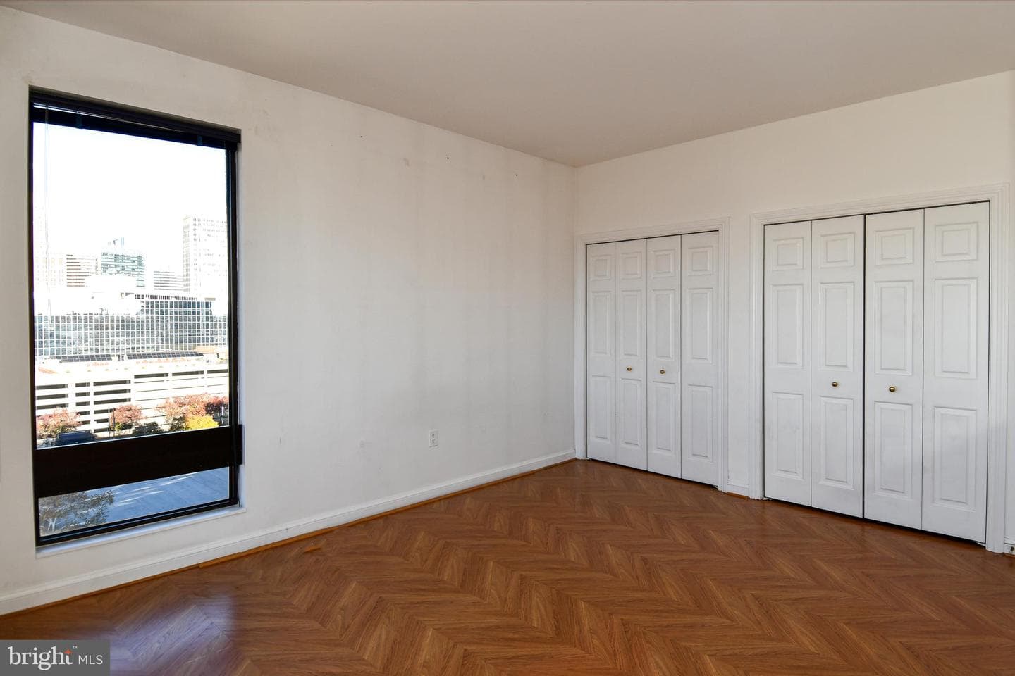 10 E Lee Street #809 photo 25