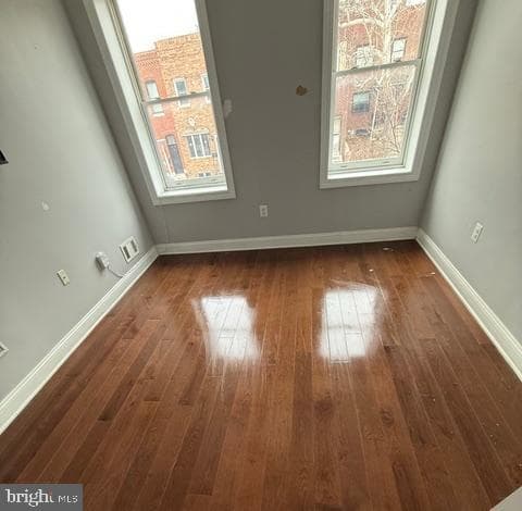 216 S Clinton Street photo 22
