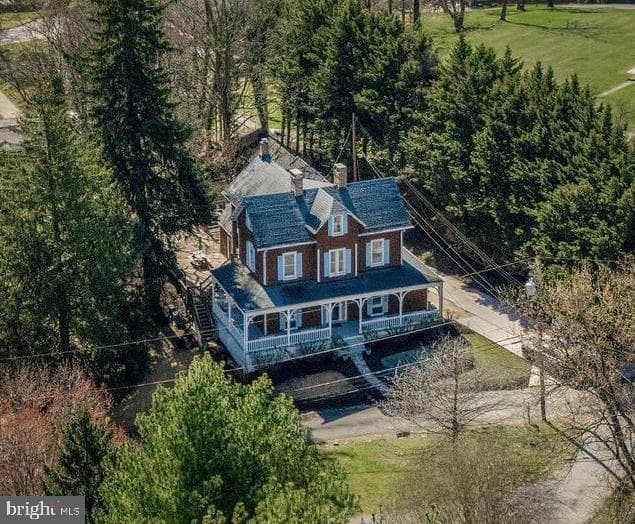1809 Thornbury Road photo 1