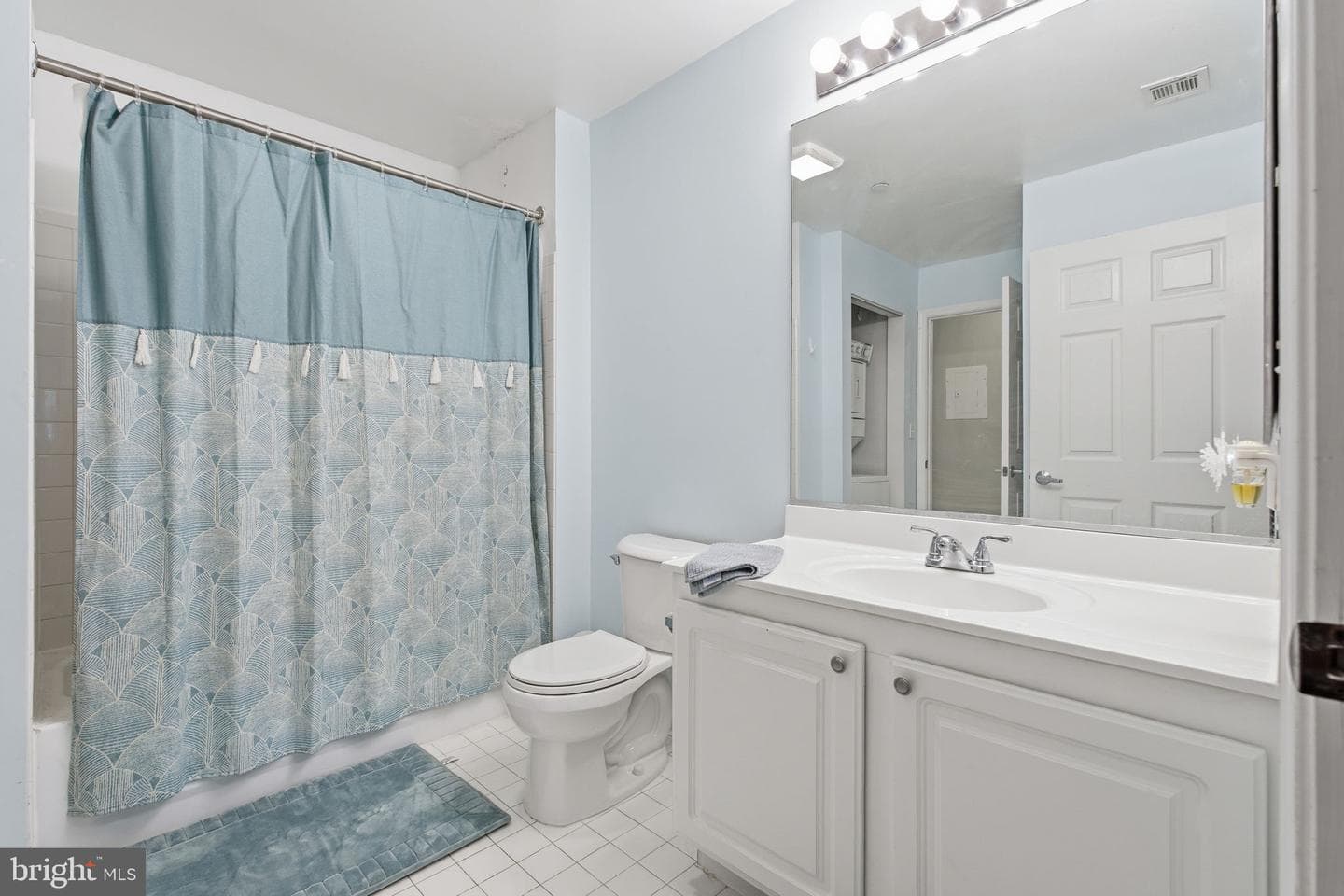 23 Pierside Drive #232 photo 15