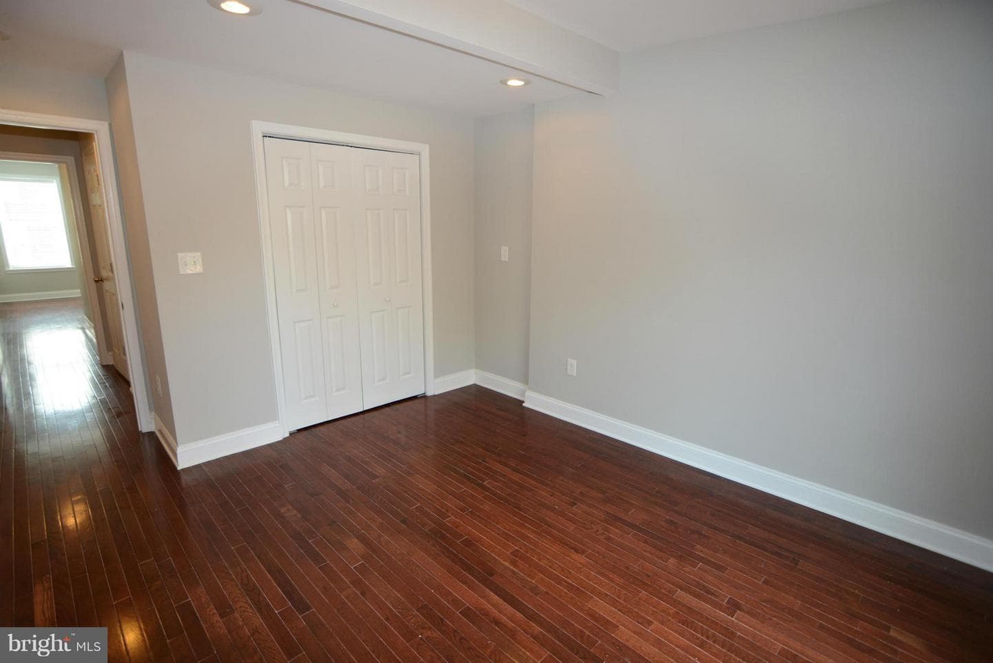 1009 N Washington Street N photo 13