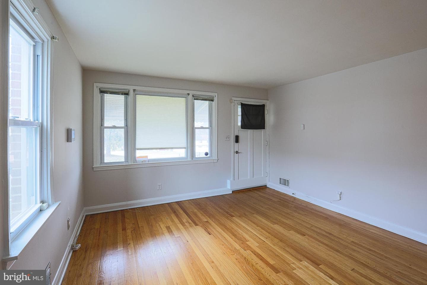 5437 Omaha Avenue photo 13