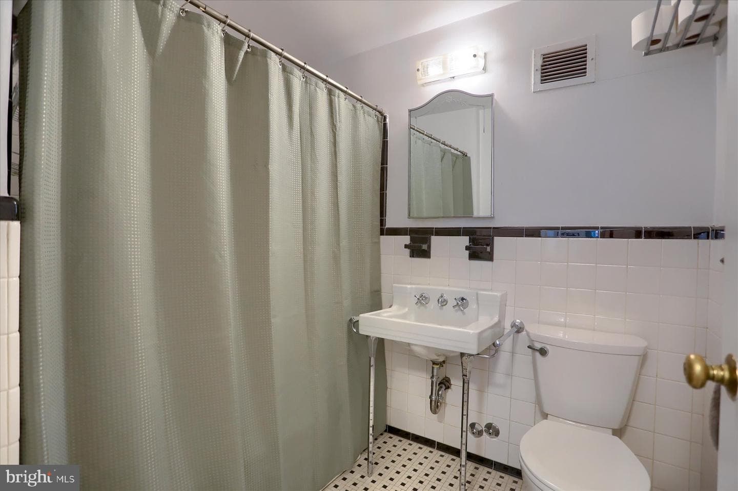 3601 Greenway #412 photo 15