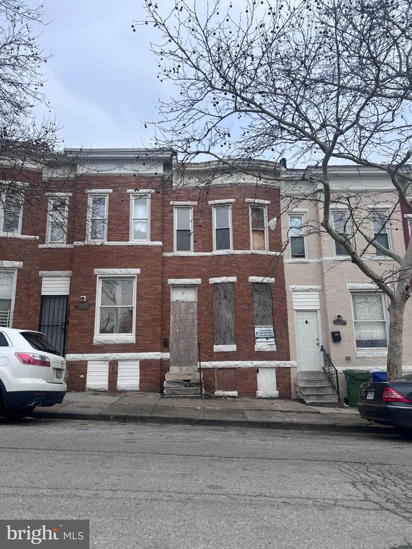 21 S Payson Street